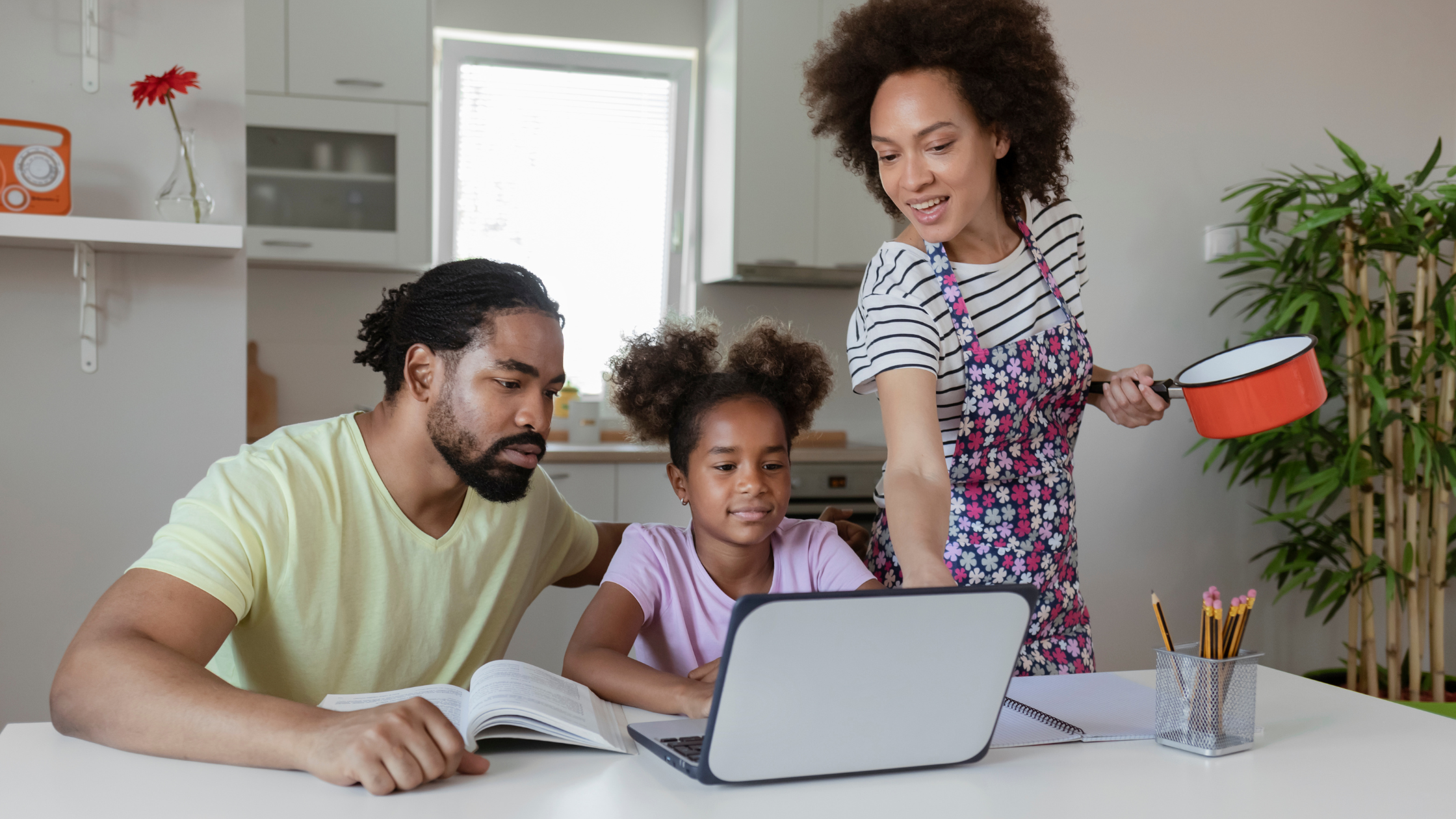 How to Homeschool and Build a Business (Without Losing Your Mind ...