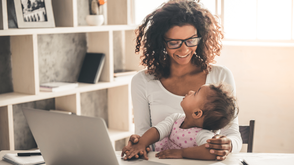 Working moms juggling business. 